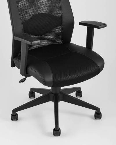 Кресло офисное TopChairs Studio черное фото Кресло офисное TopChairs Studio черное. Фото №9